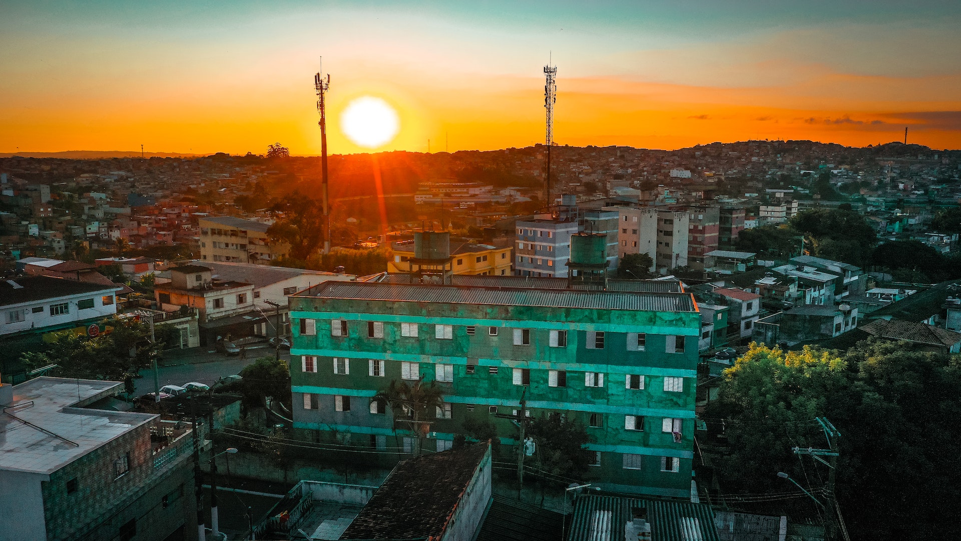 Beneficios de las placas solares cuando el sol aumenta